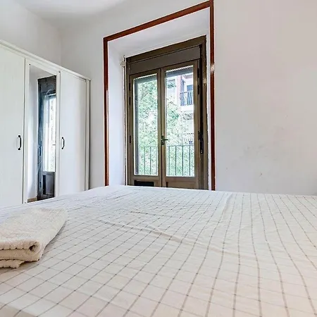Amplio Piso En El Centro Daire Tarragona